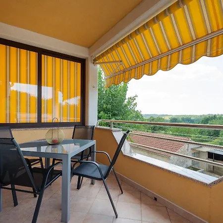 Semy With Private Pool *