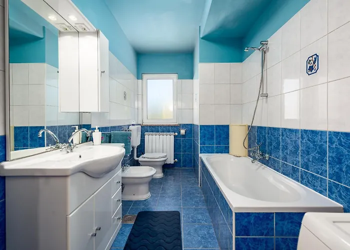 Semy With Private Pool